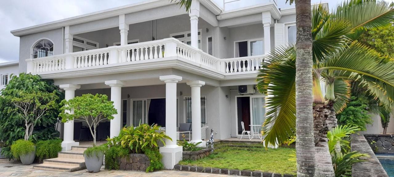Luxury Villa L'Ile Maurice Pointe aux Canonniers Exterior photo